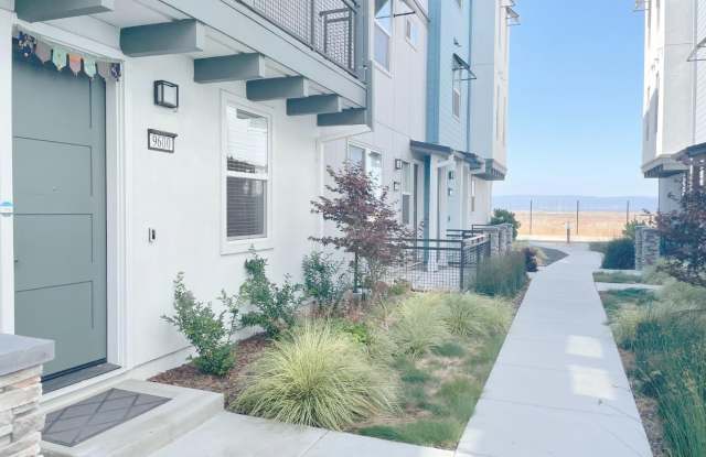 9600 Seawind WAY photos photos
