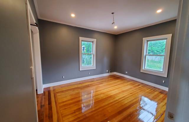 58 Phenix Avenue photos photos