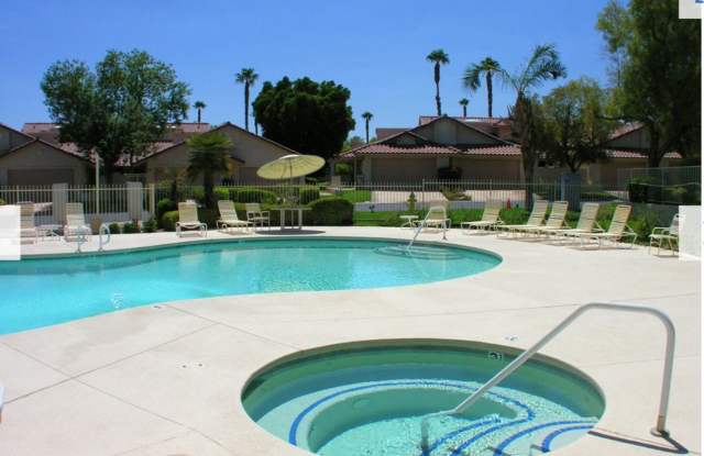 41786 Woodhaven Dr W Gallery 3