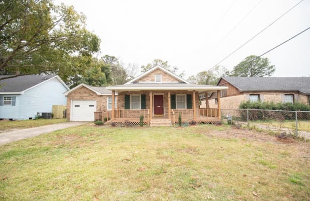 3055 Fendley Avenue - 3055 Fendley Avenue, Mobile, AL 36606