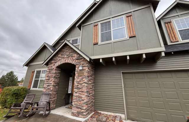 Beautiful and Spacious 4 Bed/2.5 Bath Home in NE Bend - Tristar Drive - 63377 Tristar Drive, Bend, OR 97701