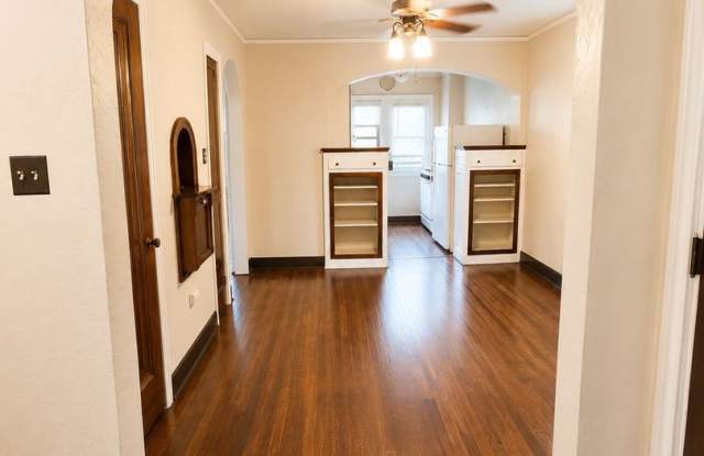 1317 - 1321 S Braddock Avenue Gallery 2