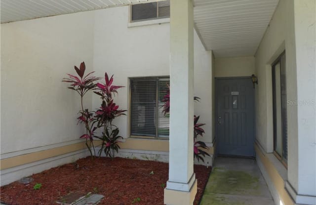 2180 SAN MARCOS CIRCLE SE - 2180 San Marcos Drive Southeast, Winter Haven, FL 33880