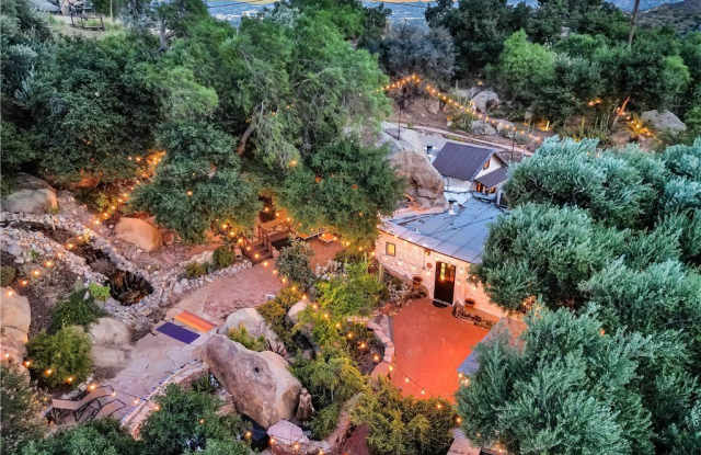 110 Box Canyon photos photos