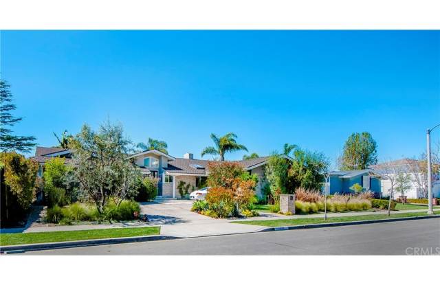 1607 Dorothy Lane Gallery 2