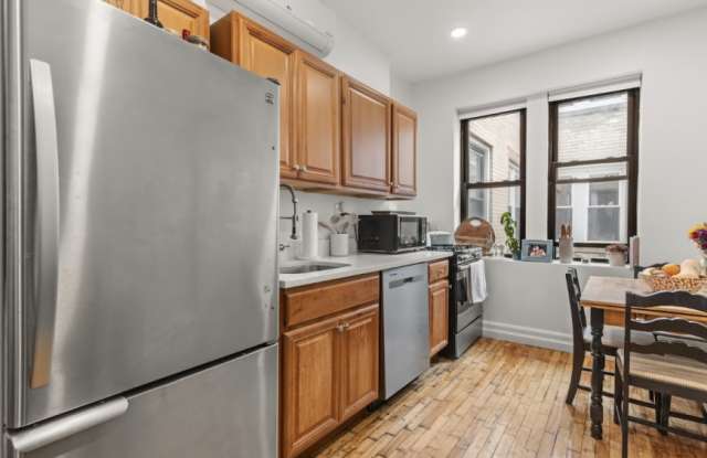 325 Summit Ave. - 325 Summit Avenue, Boston, MA 02135