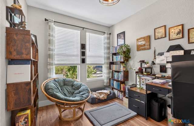 1857 Shepherd Path Gallery 4