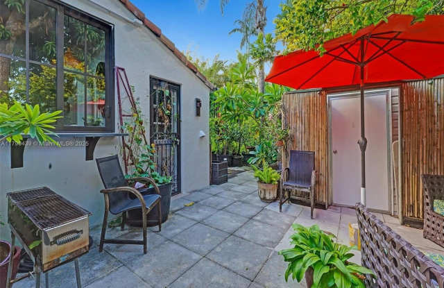 732 NE 87th St photos photos