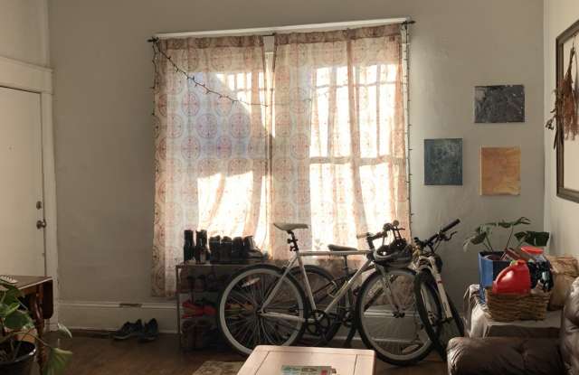 115 Crafton St photos photos