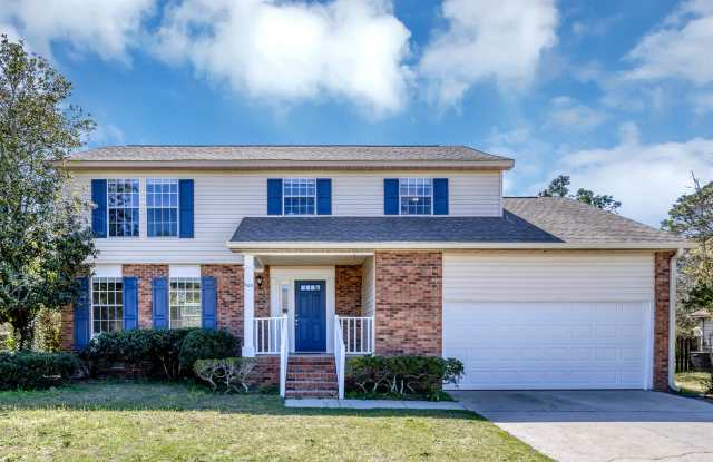 Beautiful 4 Bedroom 2.5 Bath Home Located in Forest Green photos photos
