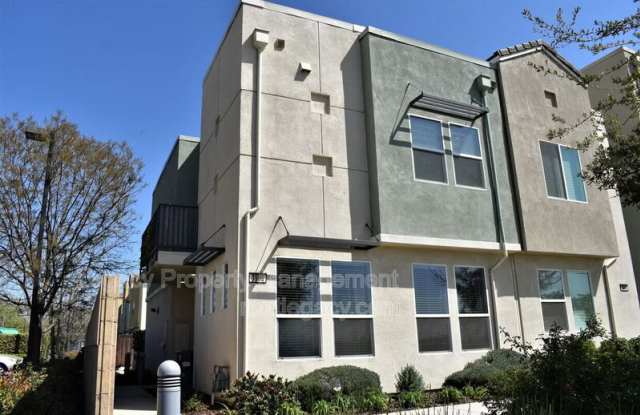 3998 East Commerce Way photos photos