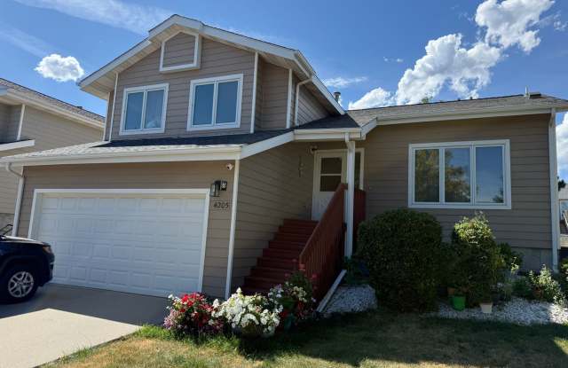 ~ FALL FEELS (And DEALS!) ~ 3 Bedroom, 3 Bath Home for rent Close to the Hospital photos photos ~ FALL FEELS (And DEALS!) ~ 3 Bedroom, 3 Bath Home for rent Close to the Hospital photos photos