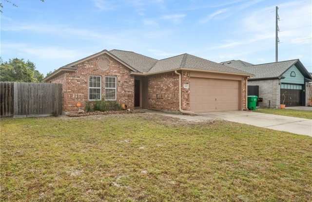 426 Oak Harbor Drive Gallery 2