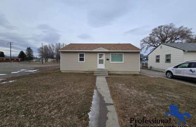 4333 Ryan Ave photos photos