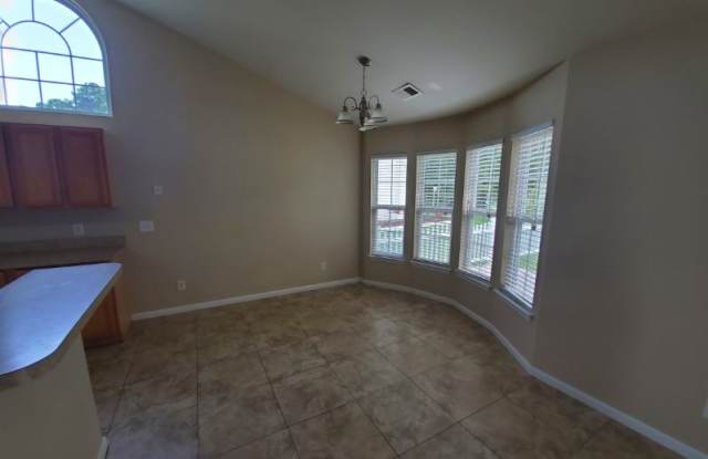 1145 Great Lakes Cir Gallery 4