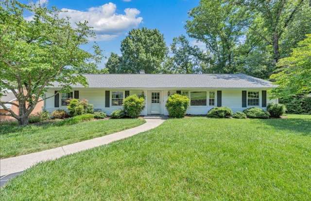 1814 Pelham Dr photos photos