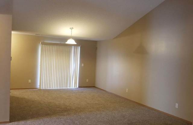728 Highland Ridge Gallery 3