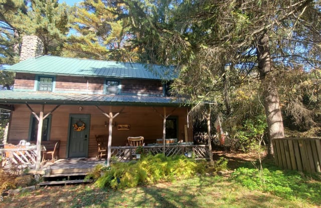 5151 POCONO Crest Road - 5151 Pocono Crest Road, Pocono Pines, PA 18350