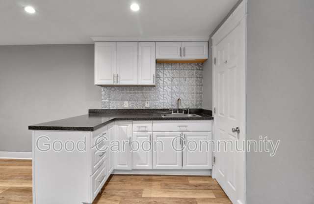 328 Elmwood Ave. photos photos