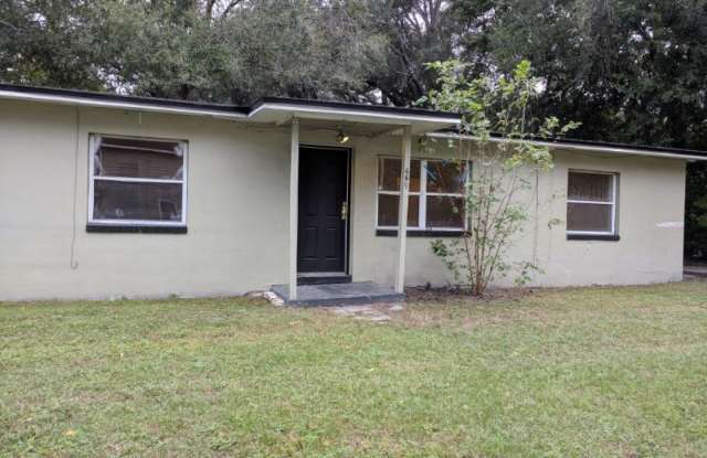660 Shearer Ave - 660 Shearer Avenue, Jacksonville, FL 32205