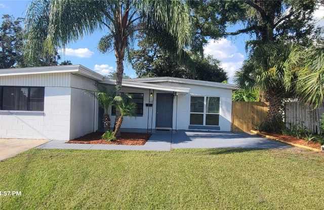 2027 BENTLEY STREET photos photos