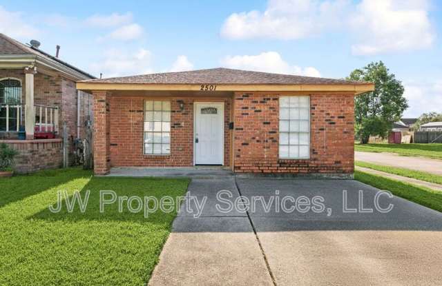 2501 Delery St photos photos