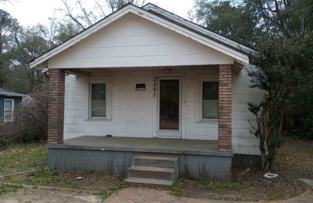 3 Bedroom 2 Bath Home - Convenient Location photos photos