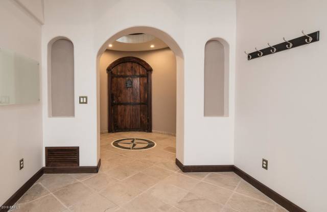 21 E CACTUS WREN Drive Gallery 3