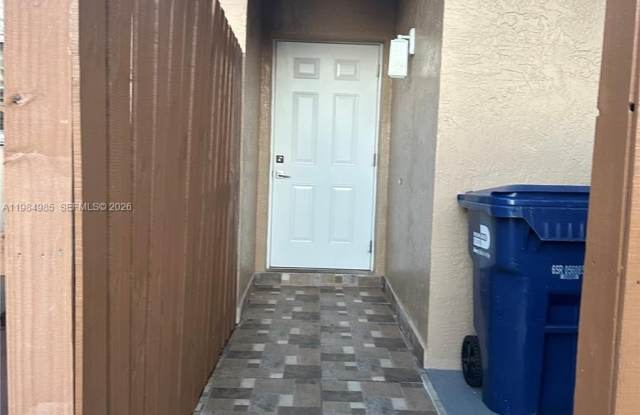 6708 NW 188th Ter photos photos