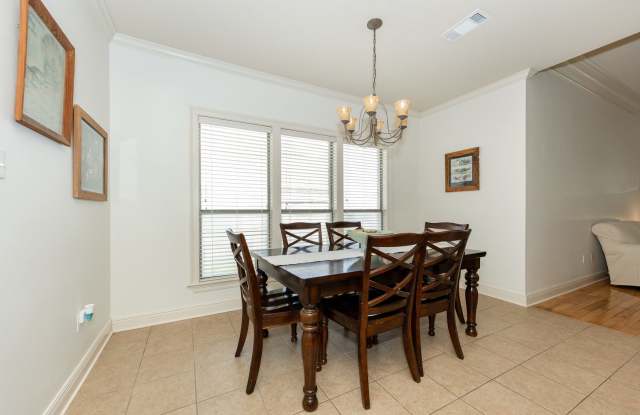 12360 Old Millstone Dr Gallery 1