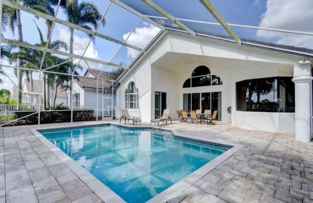 6646 Oakmont Way photos photos