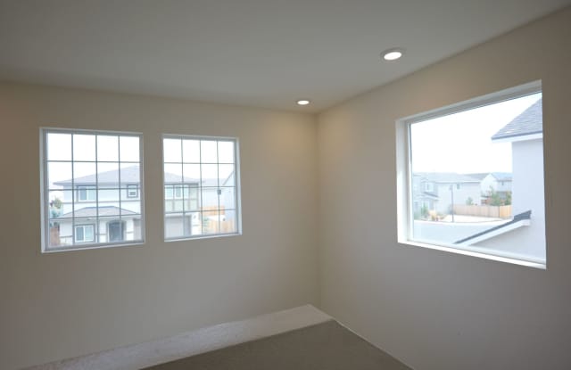 Welcome Home to 6645 Coyote Call Trail 89436 Gallery 4