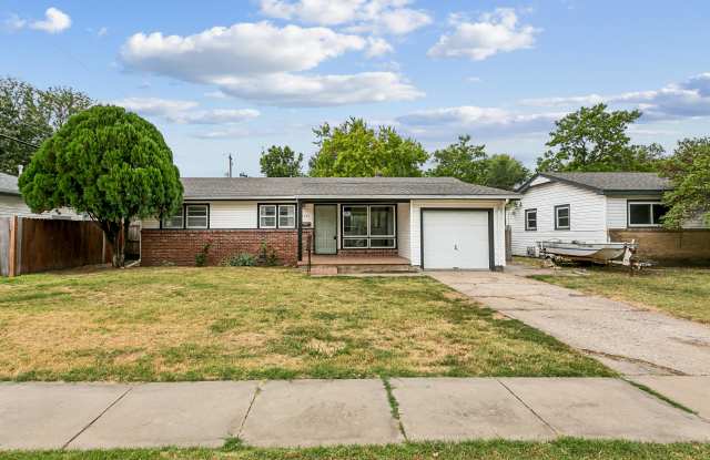 2321 W Lydia St photos photos