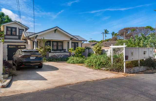Fully Furnished 2-Bedroom + Loft  Serene Outdoor Oasis in Wailuku Town photos photos