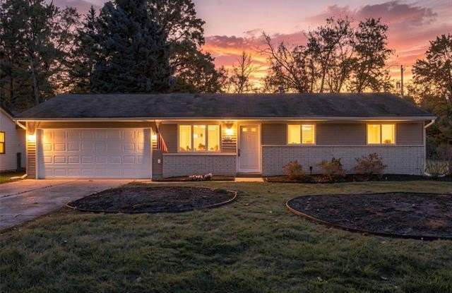 1708 Eastport Drive Gallery 1