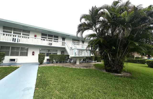 1 BR/ 1.5 BEACH-THEMED ABODE- Century Village **Active 55+ Community * Furnished or Unfurnished** - 130 Dorchester F, Palm Beach County, FL 33417