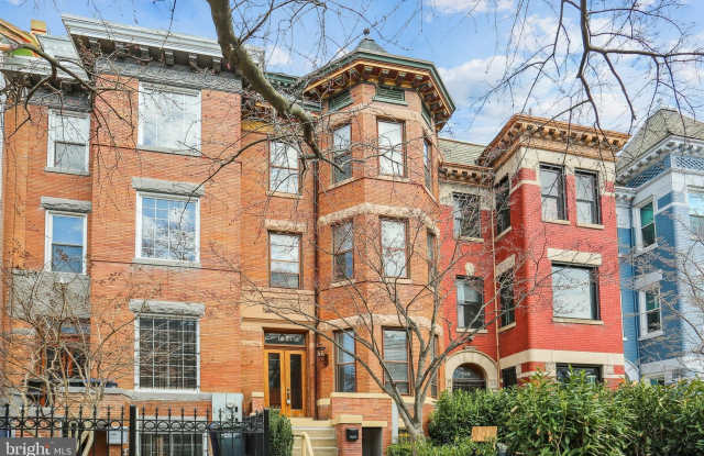 1231 GIRARD STREET NW photos photos