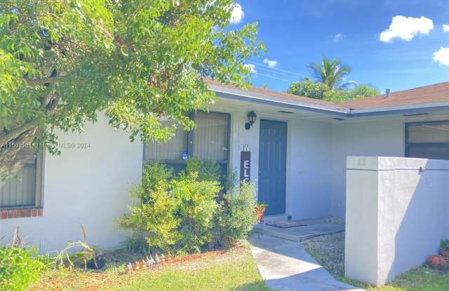 19341 SW 103rd Ct - 19341 Southwest 103rd Court, Cutler Bay, FL 33157