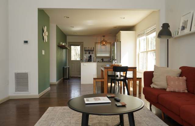 887 North Grand Avenue Northwest photos photos 887 North Grand Avenue Northwest photos photos