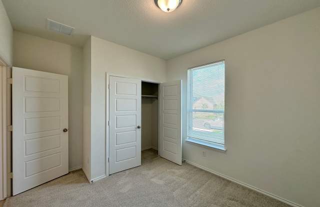 1329 Long Creek Lane Gallery 3