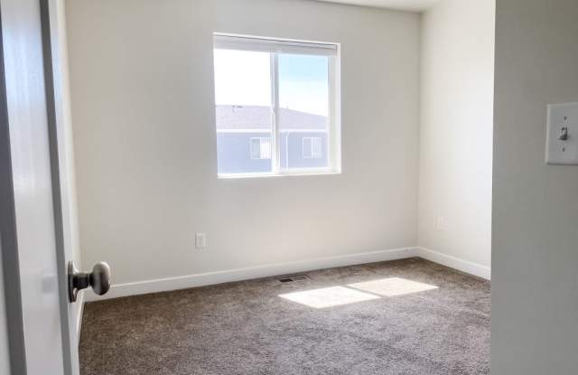 1046 360 South - 1046 360 South, Utah County, UT 84003