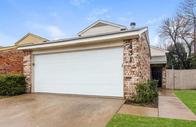 431 Dawn Drive - 431 Dawn Drive, Duncanville, TX 75137