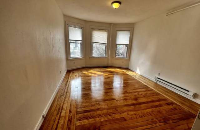 3-5 Woodbine St. photos photos