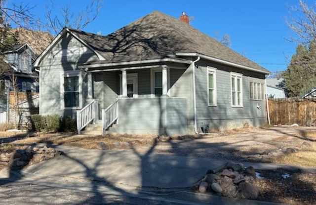 521 Floral Ave - 521 Floral Avenue, Cañon City, CO 81212