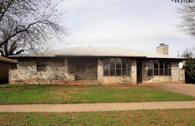 4626 CYPRESS AVENUE photos photos