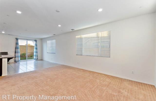 8265 Sunset Hills Pl Gallery 2