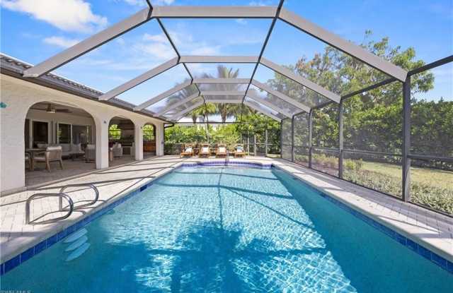 4916 Crayton Rd photos photos