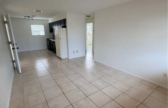 1742 Maple Drive Gallery 4