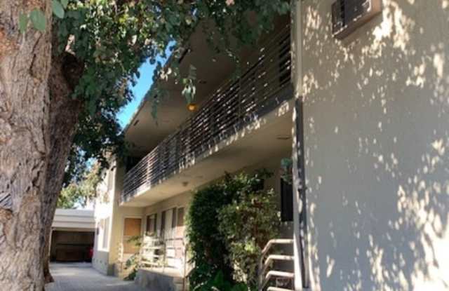 1315 N POINSETTIA PL - 1315 North Poinsettia Place, Los Angeles, CA 90046
