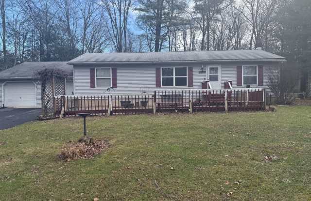 111 Ash Lane - 111 Ash Lane, Monroe County, PA 18058
